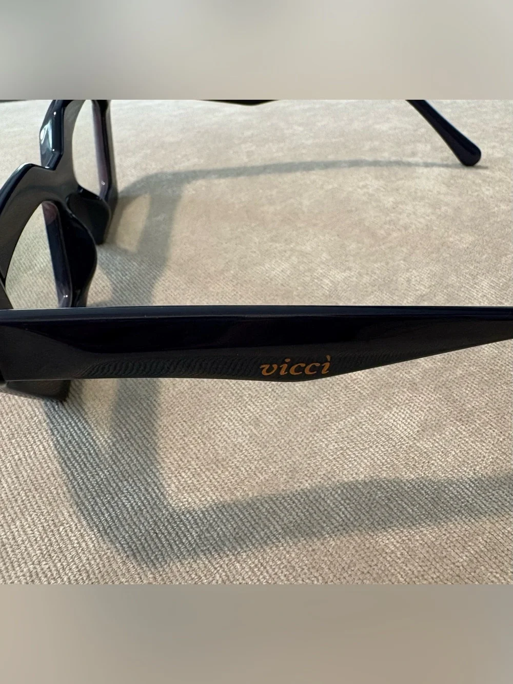 Vicci Eyewear Luna frames in Sapphire